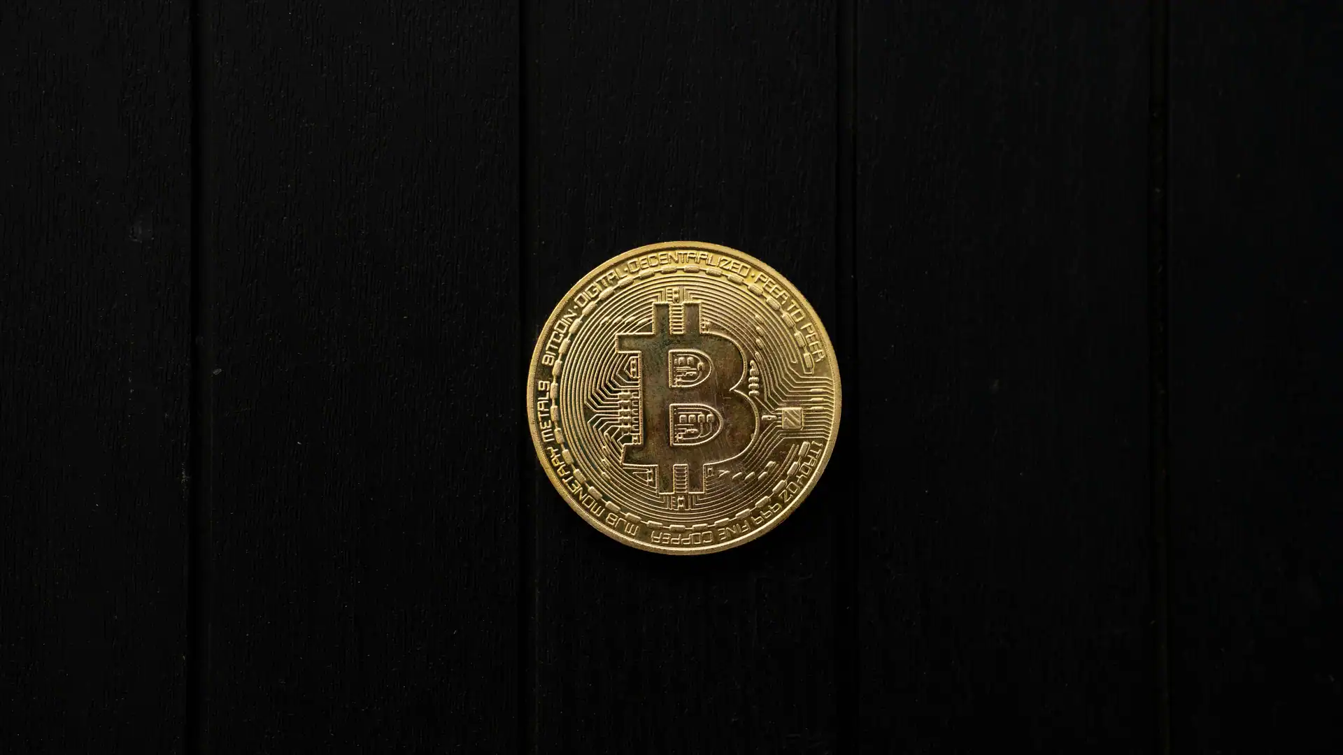 BlackRock Sells $1B as Bitcoin ETF Outflows Hit 2026 High
