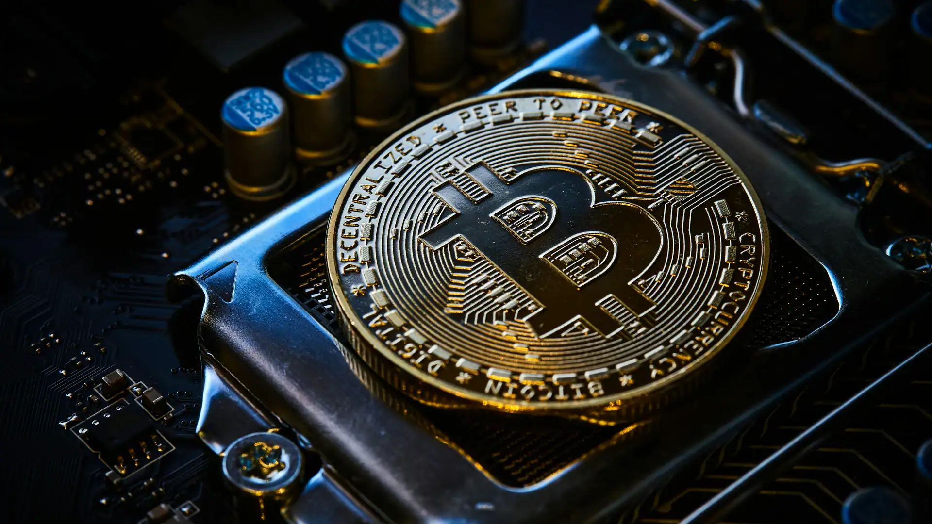 Bitcoin, Ether, XRP, Dogecoin Lag Nine-Week Stocks Rally as ETF Inflows Cool