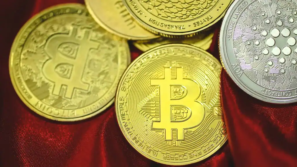 Strategy Bitcoin Sale: 32 BTC for $2.5M Funds Preferred Stock
