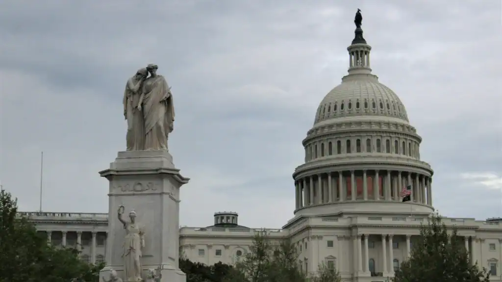 Crypto PAC Fairshake Backs Barry Moore in GOP-led Alabama Senate Runoff
