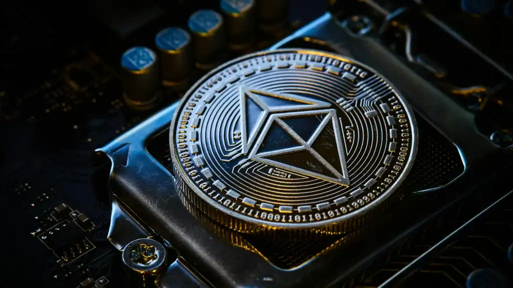 Collector Crypt Hits Weekly Token ATH With $4.75M Revenue on Solana