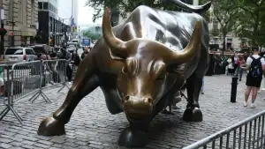 Binance Lists Microsoft Meta Tokenized Stocks Amid $347B RWA Token Surge