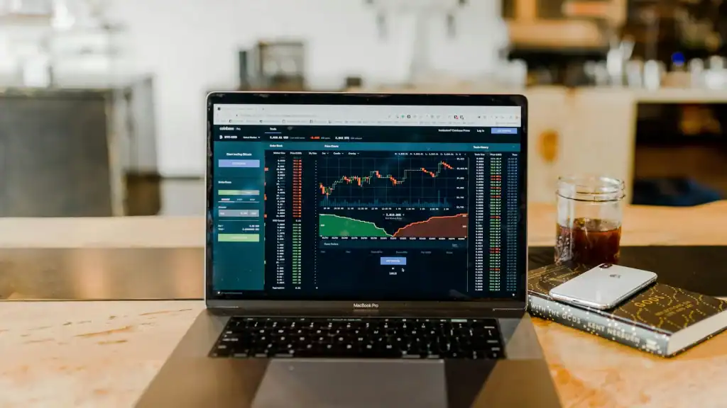 XRP ETFs Hit Record 1.47% as Grayscale Kills 4-Year Cycle